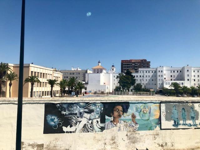 Gatu Premium Villa Isabel Terraza,Parking,1ºlinea Playa,Wifi,Vista Al Mar , Preferente Mayores De 25 Anos Y Familias กาดิซ ภายนอก รูปภาพ