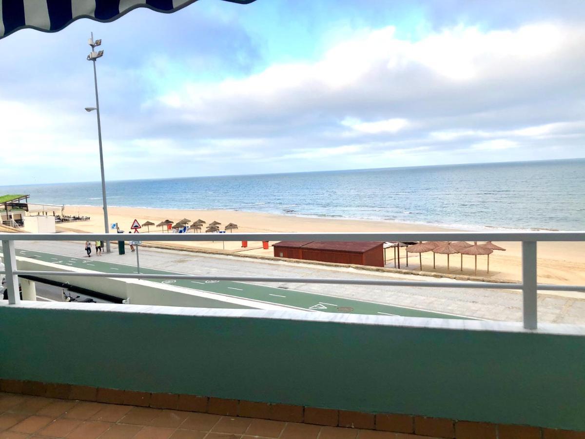 Gatu Premium Villa Isabel Terraza,Parking,1ºlinea Playa,Wifi,Vista Al Mar , Preferente Mayores De 25 Anos Y Familias กาดิซ ภายนอก รูปภาพ